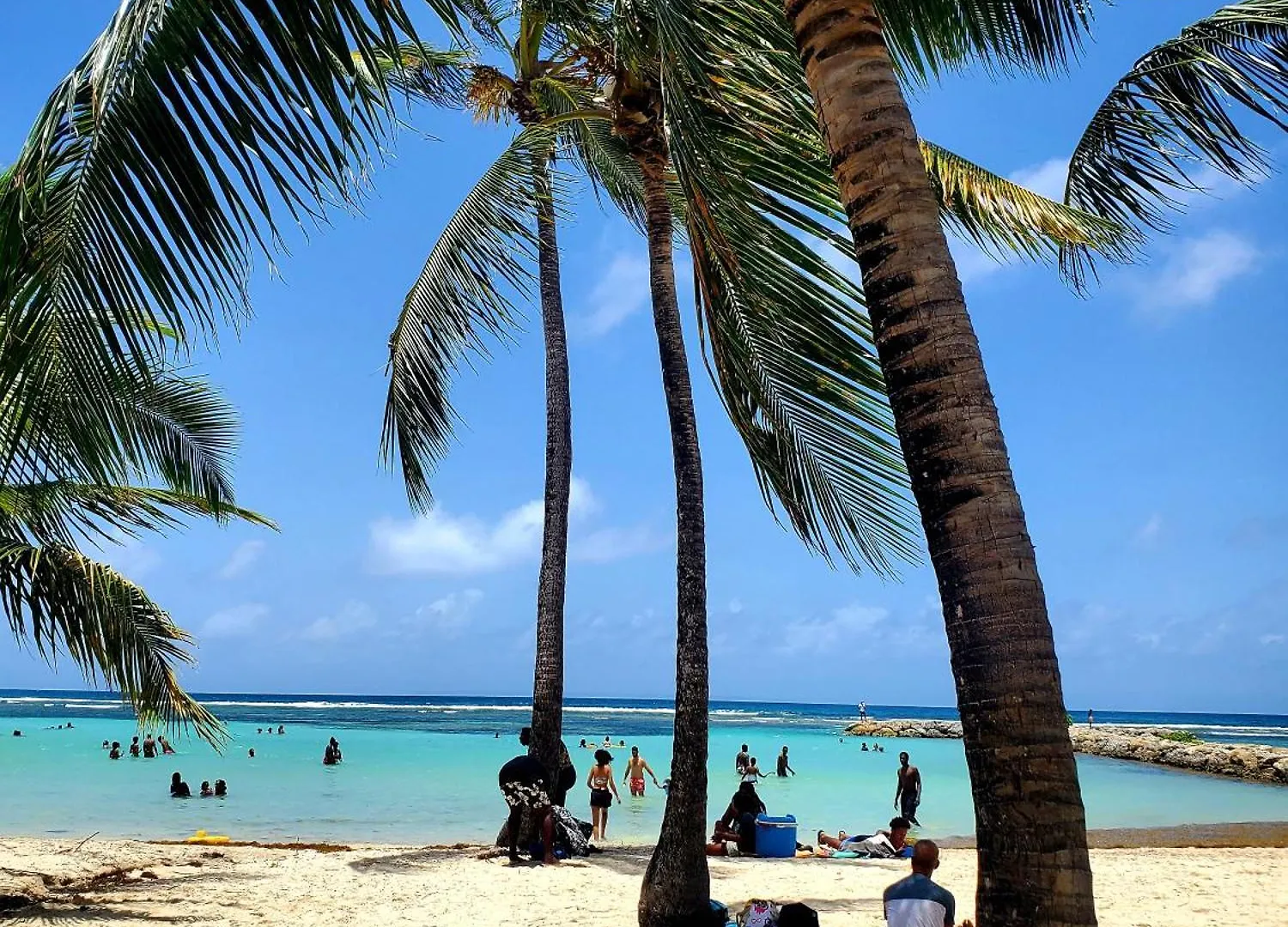 Holiday home Villa L'Anjou Creole A Sainte Anne En Guadeloupe Avec Piscine Privee Et 3 Chambres Pour 6 Personnes