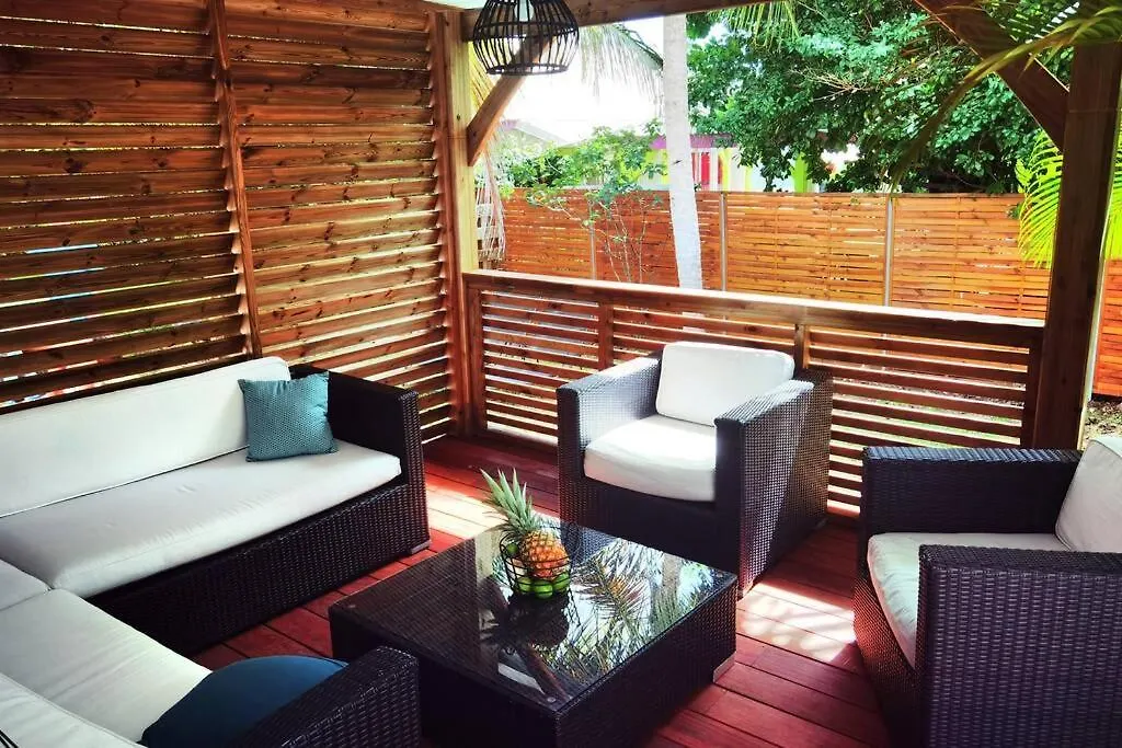 Villa L'Anjou Creole A Sainte Anne En Guadeloupe Avec Piscine Privee Et 3 Chambres Pour 6 Personnes Holiday home Sainte-Anne (Grande-Terre)