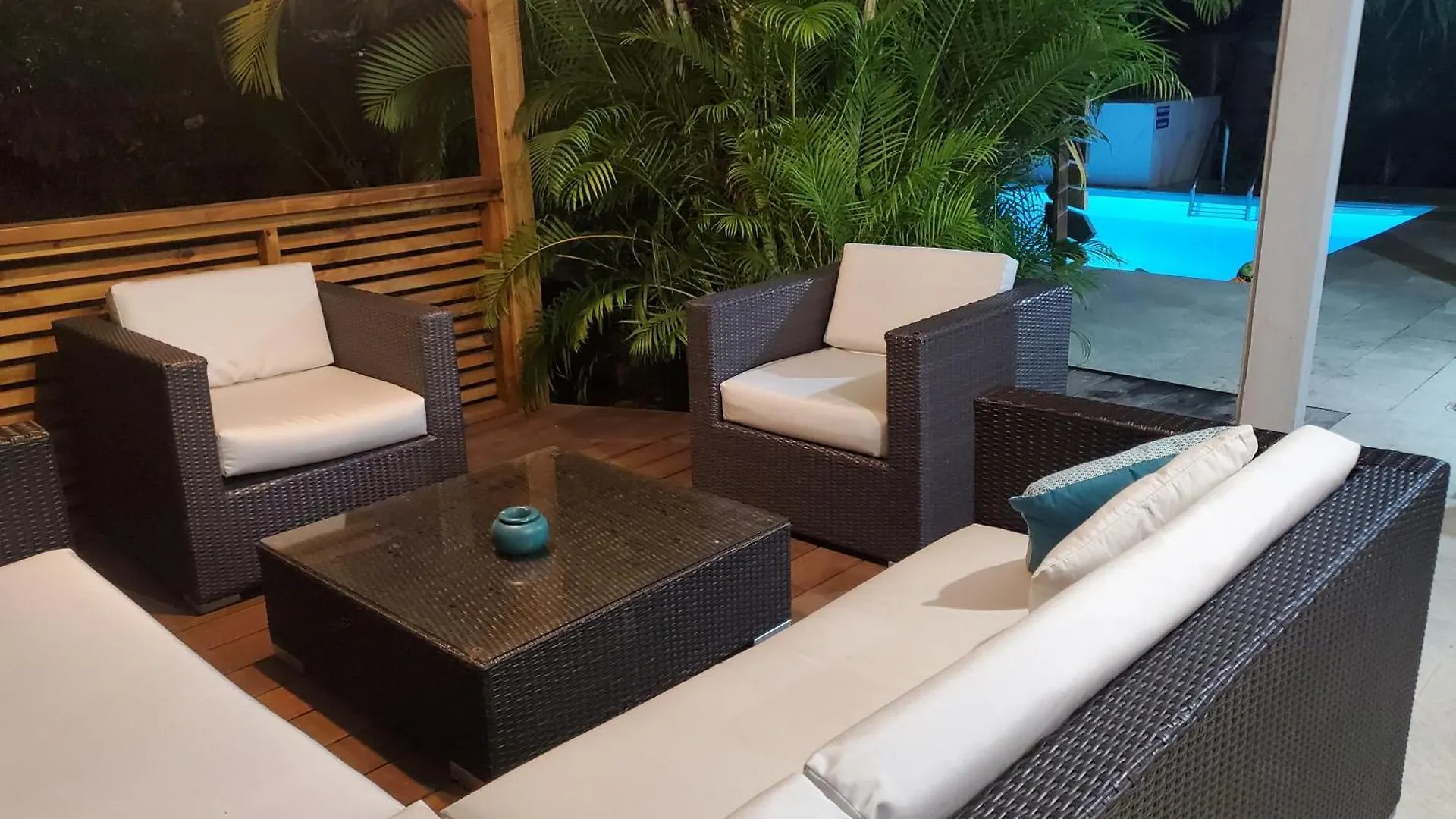 Holiday home Villa L'Anjou Creole A Sainte Anne En Guadeloupe Avec Piscine Privee Et 3 Chambres Pour 6 Personnes Guadeloupe